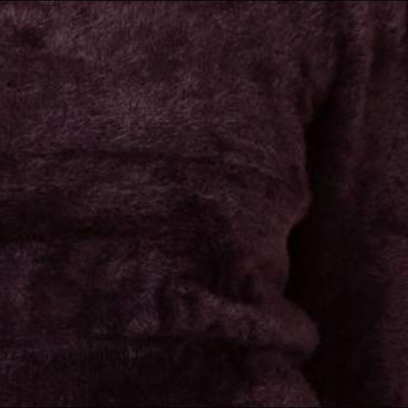 NWOT ASTR Stretchy black fuzzy sweater - Picture 12 of 12